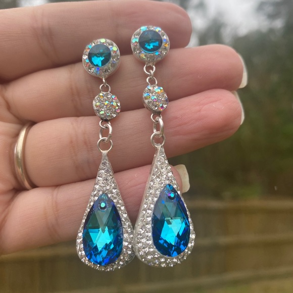 Set of earrings and pendant in Swarovski crystals - Picture 2 of 6